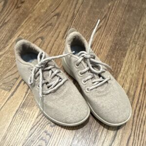 Allbirds Women's Comfort Wool Runner Sneakers Beige Lace-Up Bouclé Flat